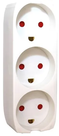 Gripo Pistorasia, jossa 3 pistorasiaa ja maadoitus, valkoinen